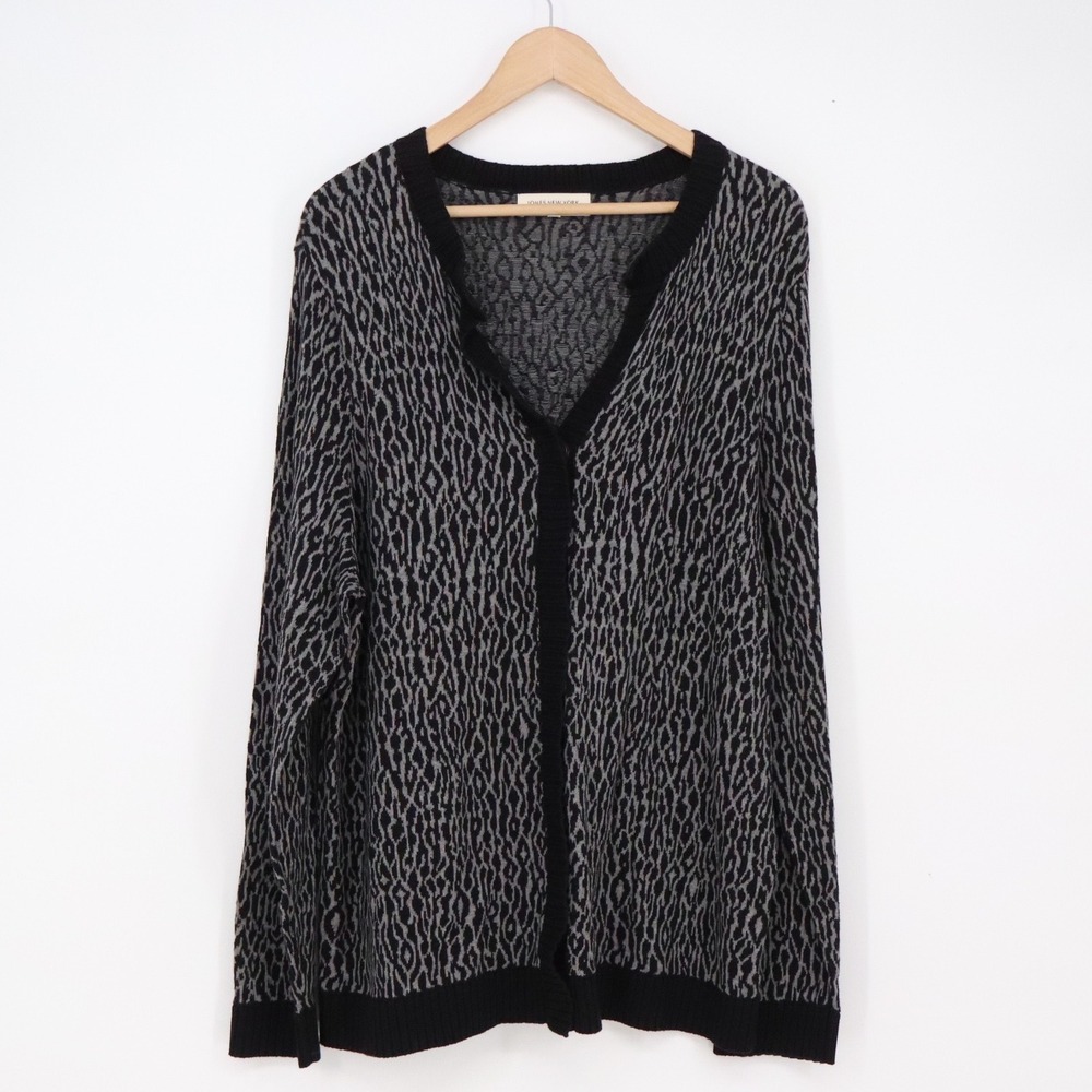 Jones New York Cardigan Woman 1X Sport Black Grey Abstract Animal Print NEW